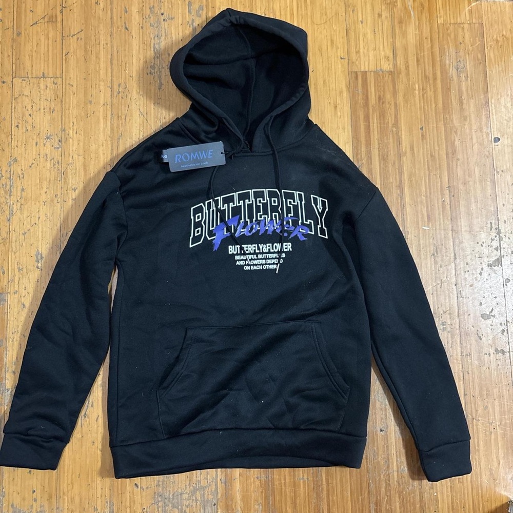 ROMWE Black Hoodie with Butterfly Text